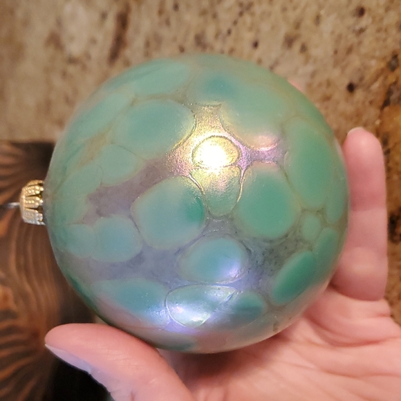 Vintage West Germany opalescent green glass Christmas ornament - Picture 7 of 15